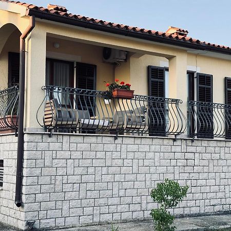 Apartman Ostrea *** Bale Ngoại thất bức ảnh