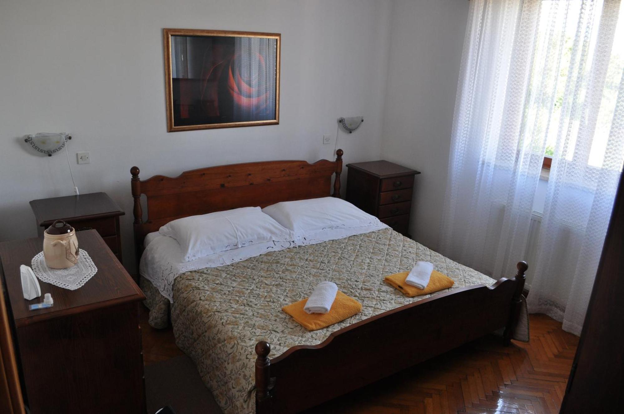 Apartman Ostrea *** Bale Ngoại thất bức ảnh