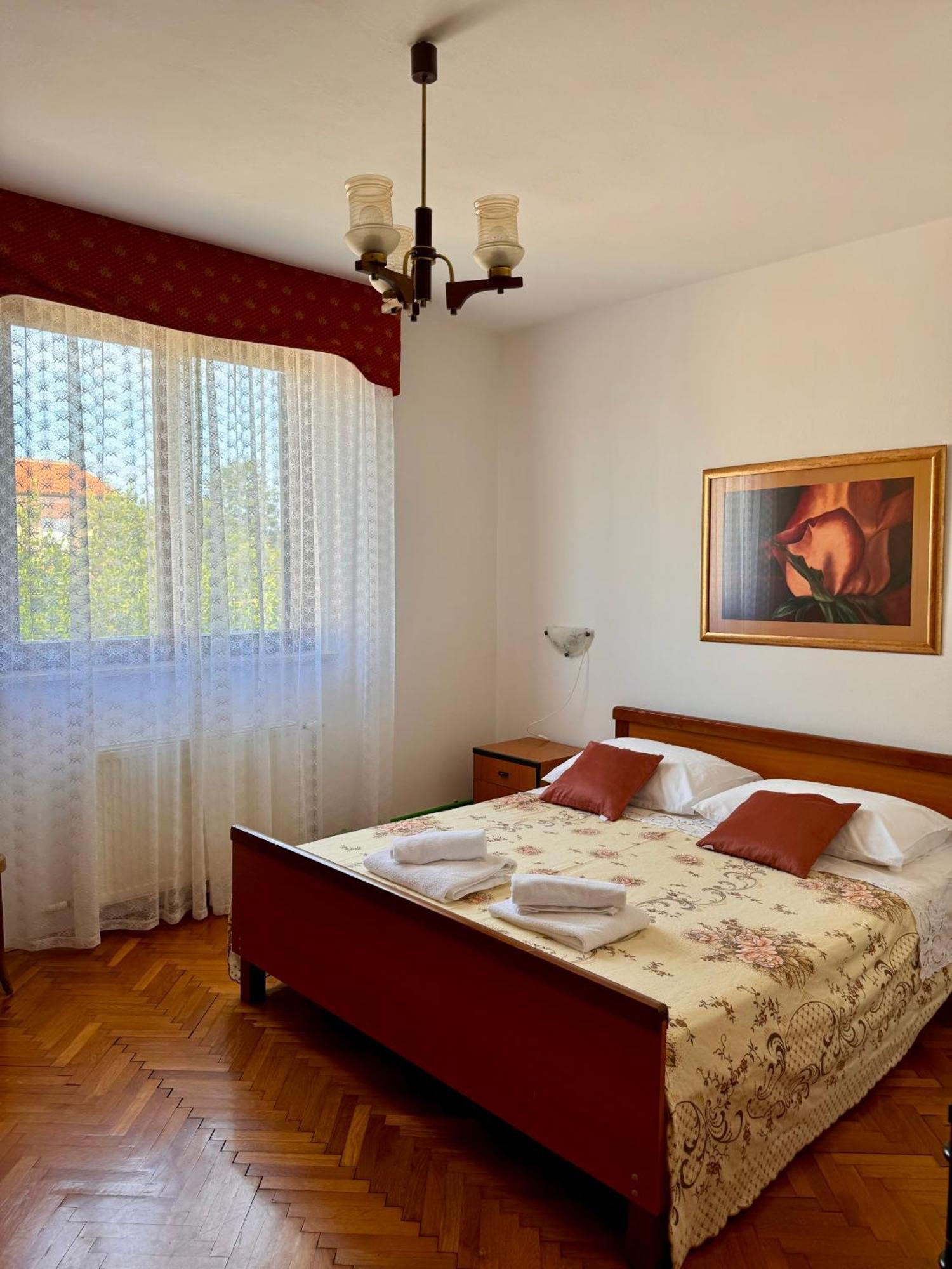 Apartman Ostrea *** Bale Ngoại thất bức ảnh